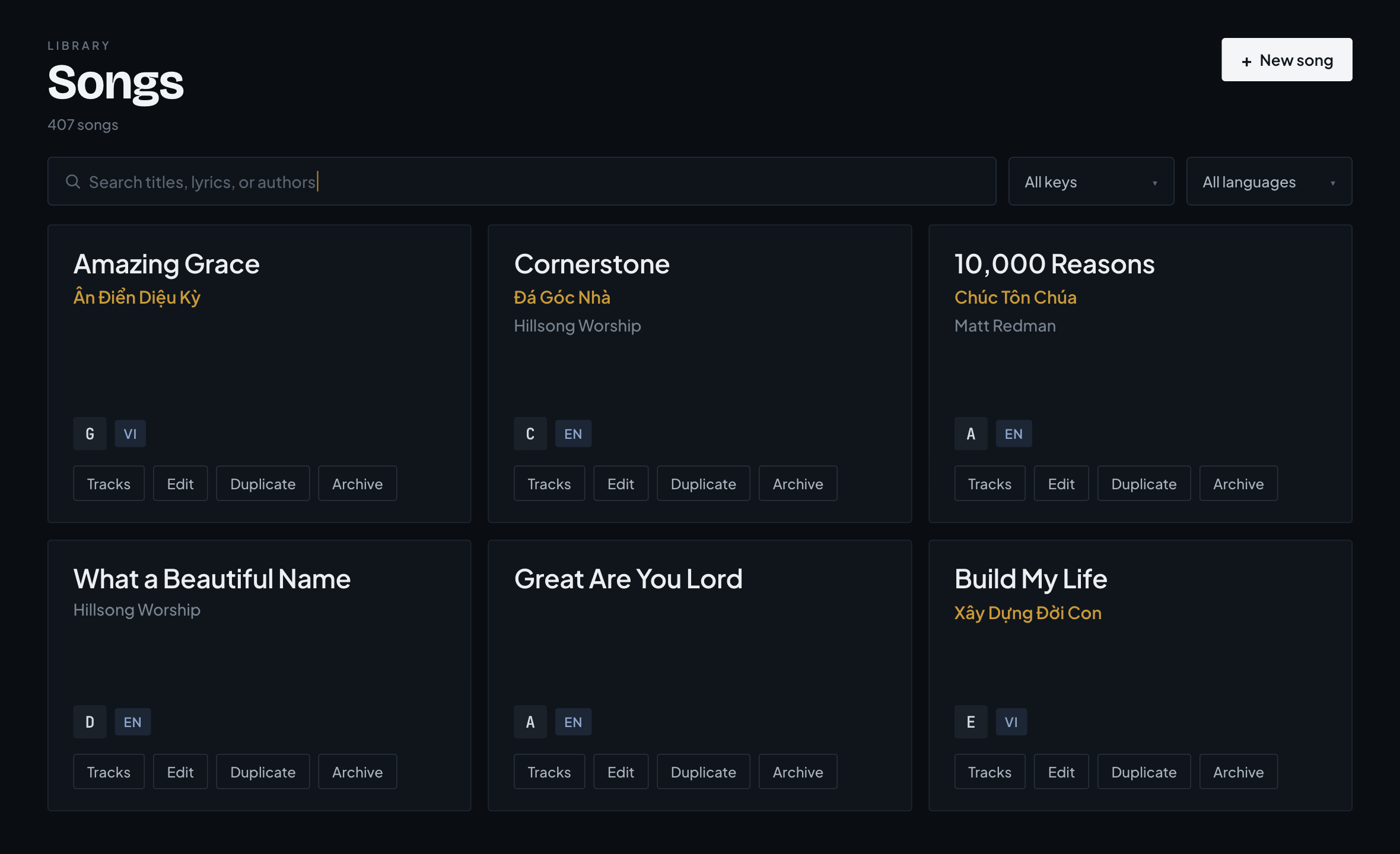 Song library with search across 407 songs, filtered by key or language, each card bilingual with keys and arrangements